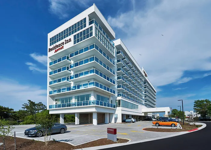 Hotel By Marriott Ocean